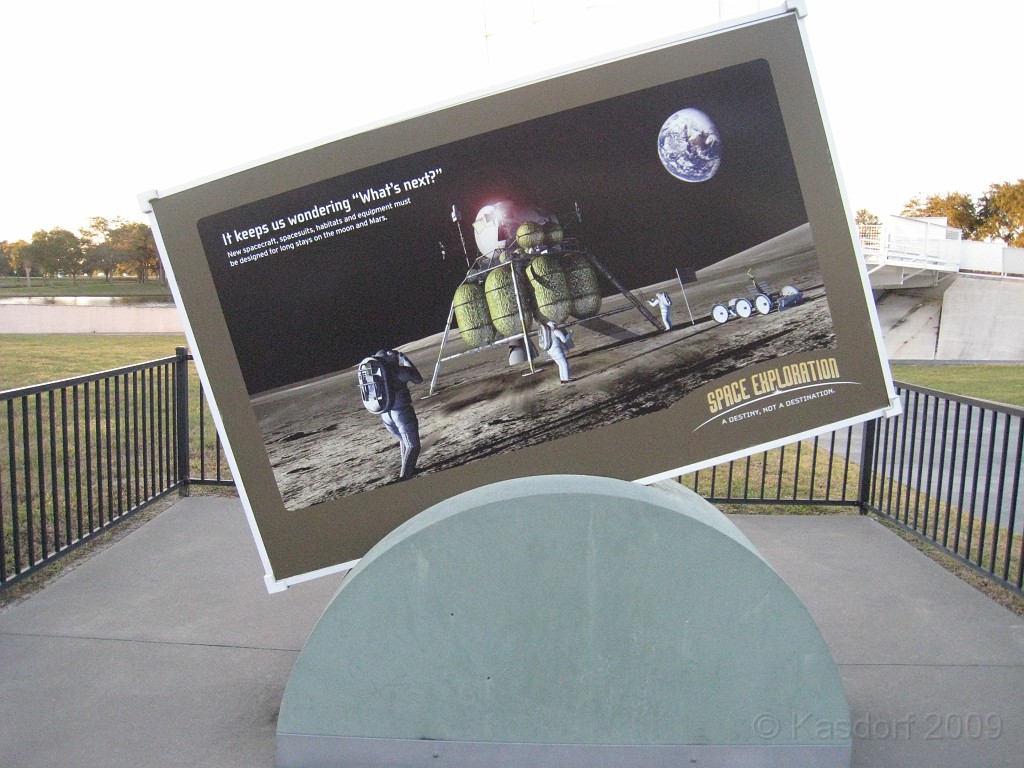 Disney 2010 D2 1100.jpg - January 9-11, 2010 Disney World Florida. Went to run the marathon. Sunday 5:40 AM start the race! Finish, go take a hot shower! Paul drove us over to Kennedy Space Center. Then buffet at Animal Kingdom for dinner!